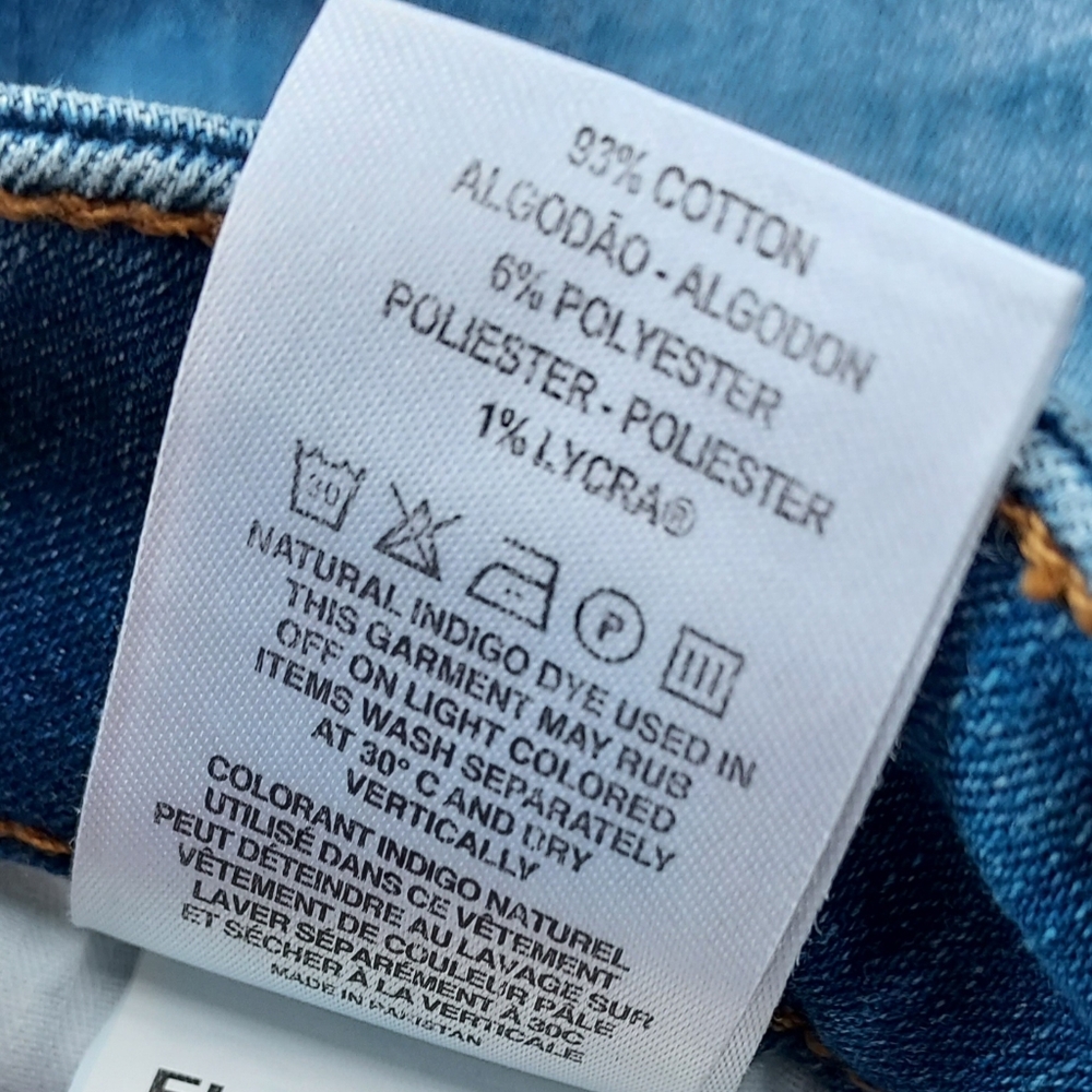 DL1961 Florence Cropped Denim Jeans Size 26 Star Print - Picture 10 of 10